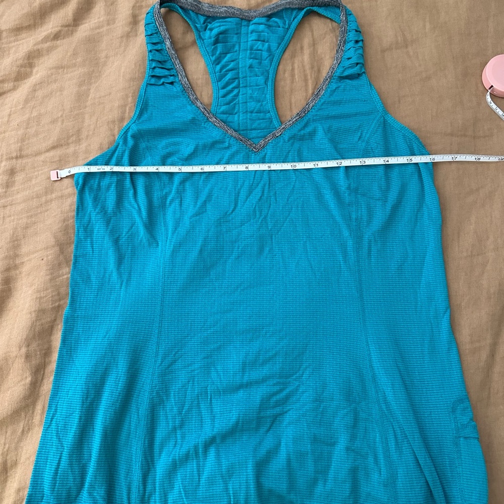 Lululemon Teal Racerback Energy pleat tank